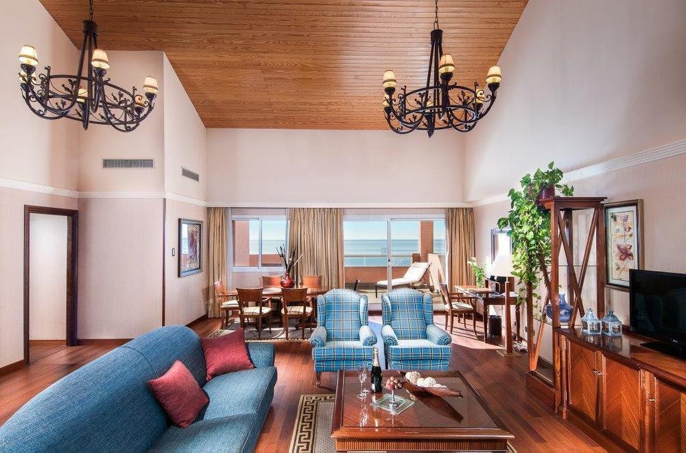 厄尔巴岛埃斯特波纳海水浴温泉酒店 外观 照片 Suite at the Athens Hilton