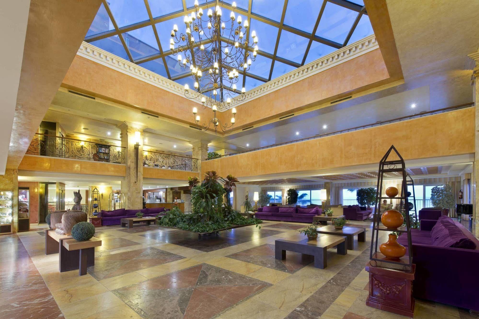厄尔巴岛埃斯特波纳海水浴温泉酒店 外观 照片 Lobby